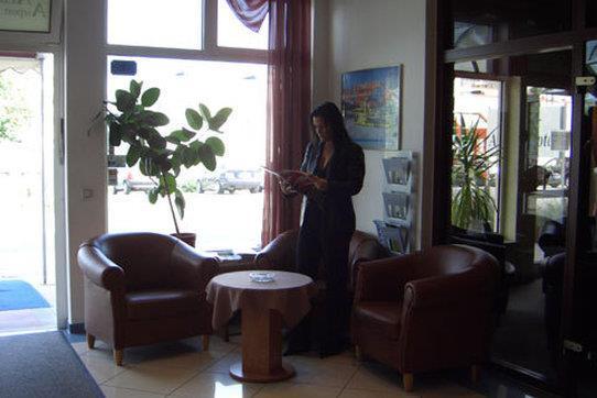 Hotel Alpenblick Garni Uberlingen Interieur foto